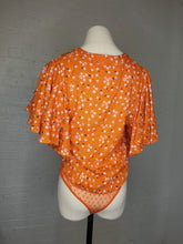 Load image into Gallery viewer, XS/S Floral Bodysuit
