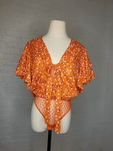 Load image into Gallery viewer, XS/S Floral Bodysuit
