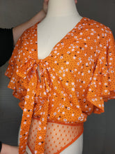 Load image into Gallery viewer, XS/S Floral Bodysuit
