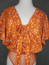 Load image into Gallery viewer, XS/S Floral Bodysuit
