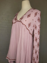 Load image into Gallery viewer, XS/S Mauve Tunic
