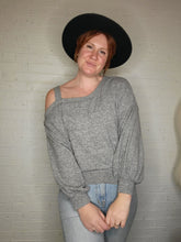Load image into Gallery viewer, S-XL Off the Shoulder Top
