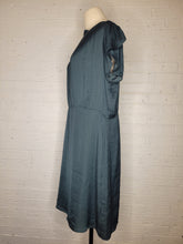 Load image into Gallery viewer, M/8 - Emerald Slip/Satin Dress
