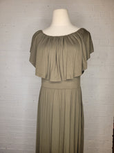 Load image into Gallery viewer, L - Army Green Maxi Dress

