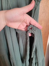 Load image into Gallery viewer, XL - Universal Thread Midi Wrap Dress
