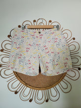 Load image into Gallery viewer, Size 12 - Old Navy Floral Shorts
