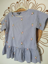 Load image into Gallery viewer, S - Striped Floral Top
