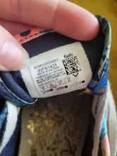 Load image into Gallery viewer, 10  - Rifle Paper Keds
