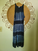 Load image into Gallery viewer, XS - NWT Old Navy Swing Dress
