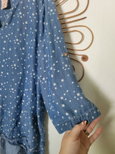 Load image into Gallery viewer, XL - Philosophy Star Tunic
