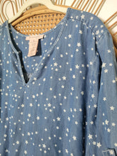 Load image into Gallery viewer, XL - Philosophy Star Tunic

