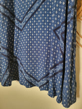 Load image into Gallery viewer, 2 - NWT Gap Bandana Print Midi Dress
