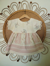 Load image into Gallery viewer, Small - Mini Florence in pink fans
