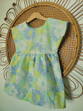 Load image into Gallery viewer, Big - Mini Florence in green floral
