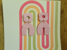 Load image into Gallery viewer, Abi Be Made Earring - Mrs. Maisel
