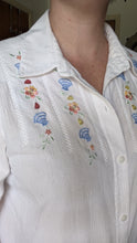 Load image into Gallery viewer, Alfred Dunner seashell shirt
