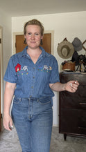 Load image into Gallery viewer, Effeci embroidered dog shirt
