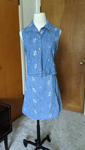 Load image into Gallery viewer, Chambray skort set with white embroidered flowers

