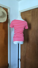 Load image into Gallery viewer, S - Gap pink and orange striped v-neck
