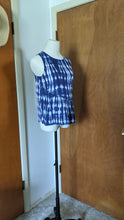 Load image into Gallery viewer, M - Asymmetrical tie-dye tank
