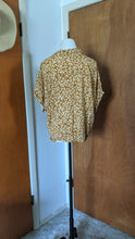 Load image into Gallery viewer, M - Lularoe boxy cheetah button down

