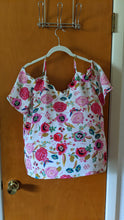 Load image into Gallery viewer, L - Monteau cold shoulder floral top
