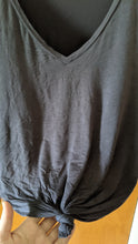 Load image into Gallery viewer, L - gray knot front boxy tee
