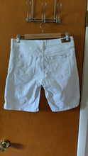 Load image into Gallery viewer, Size 4 - Levi Modern Bermuda Shorts
