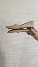 Load image into Gallery viewer, 9 - Taupe Aldo Flats
