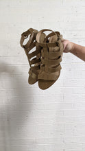Load image into Gallery viewer, 9.5 - American Eagle Strappy Heels
