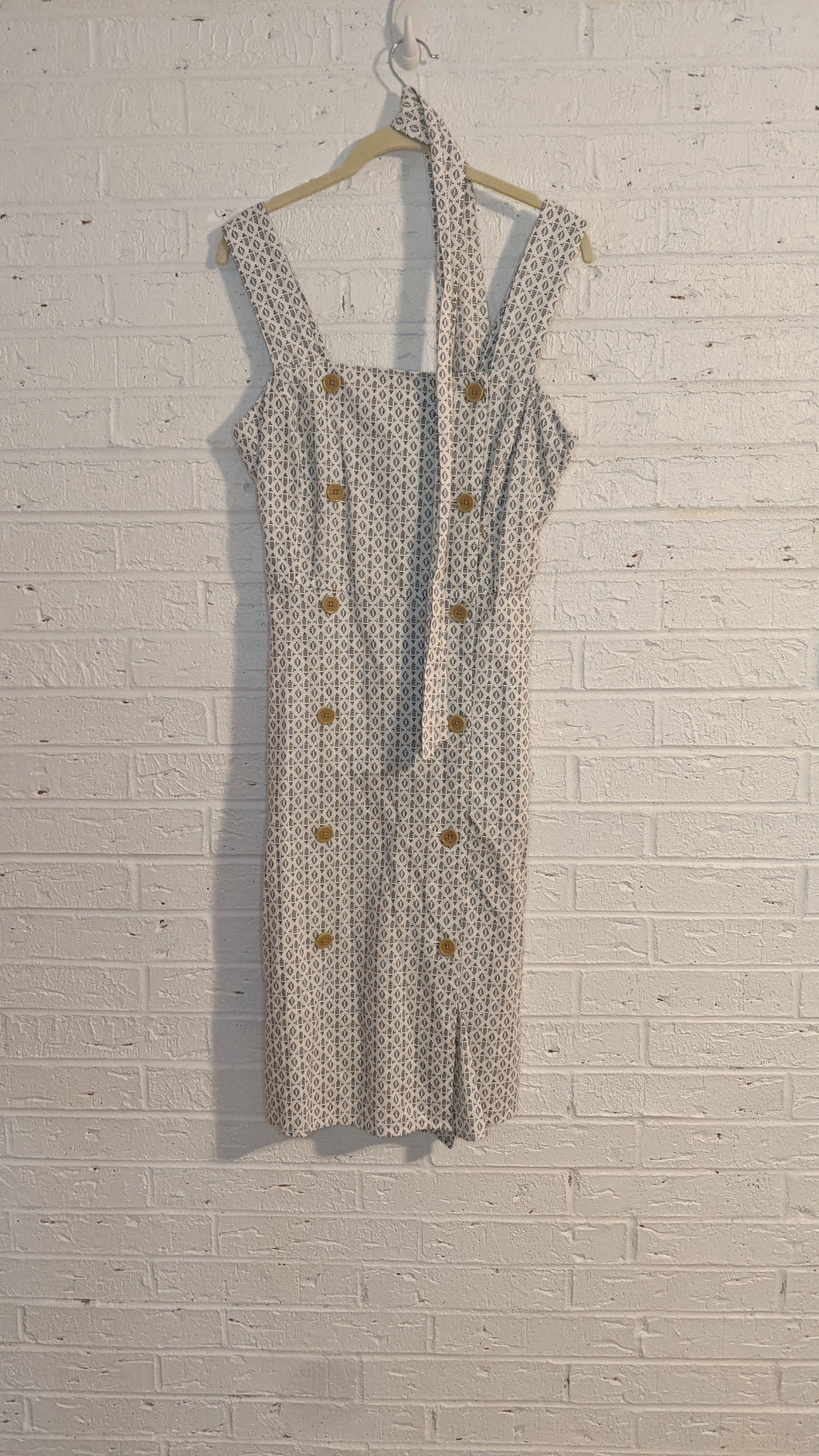 XS/4 - white double button dress