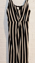 Load image into Gallery viewer, XL - H&amp;M striped dress
