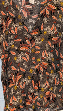 Load image into Gallery viewer, S - H&amp;M black and orange funky top
