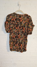 Load image into Gallery viewer, S - H&amp;M black and orange funky top
