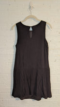 Load image into Gallery viewer, XS - forever 21 cross stitch tunic
