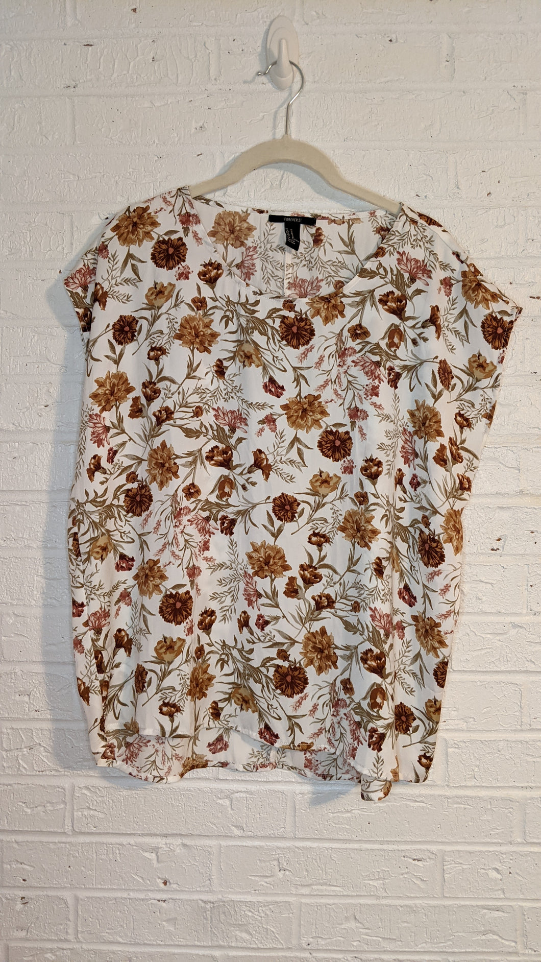 M - Forever 21 blouse