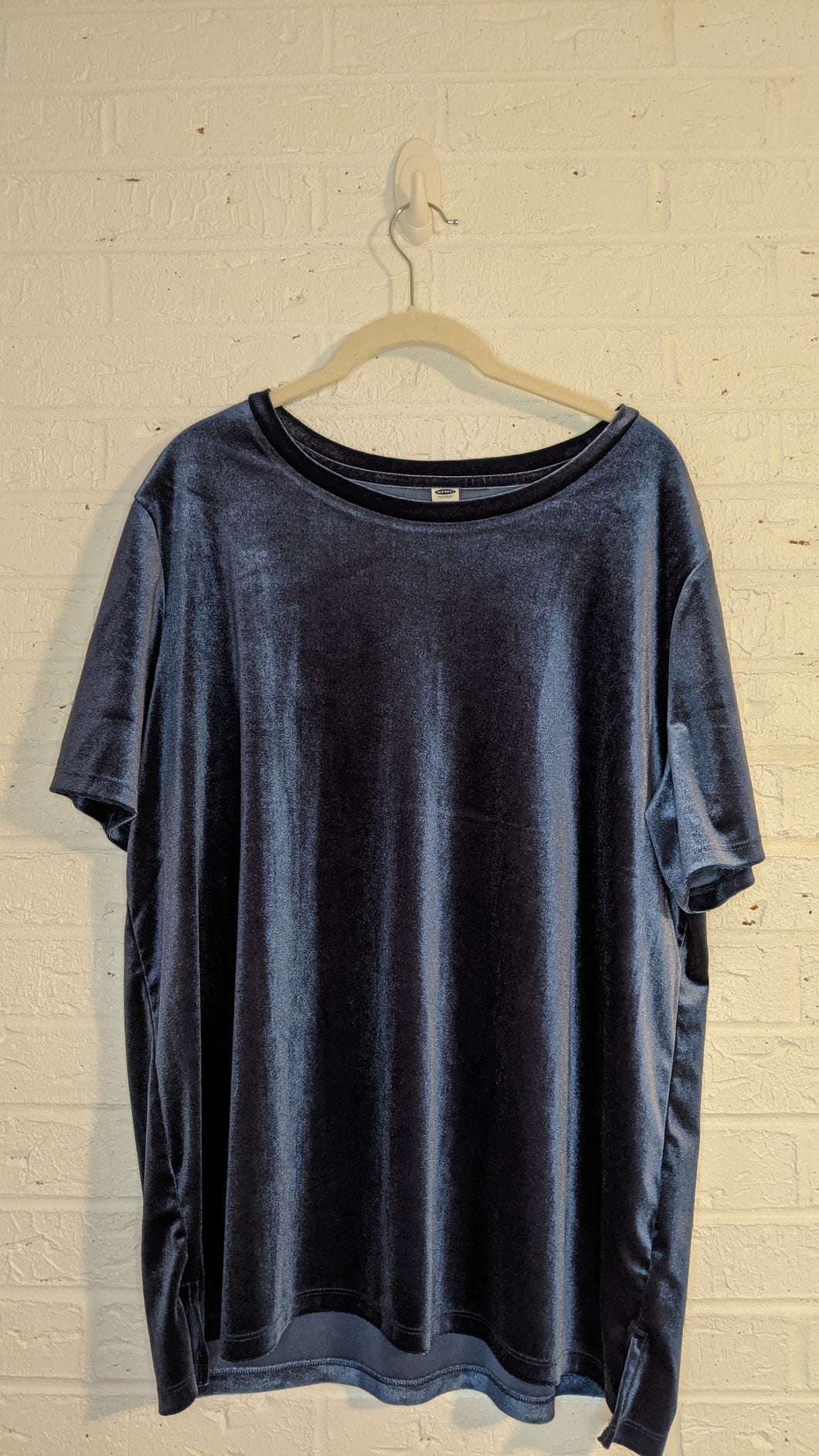 XL - Old Navy blue velvet top