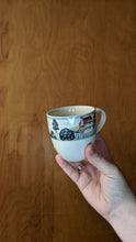 Load image into Gallery viewer, Set of 4 Cottage Scene Teacups
