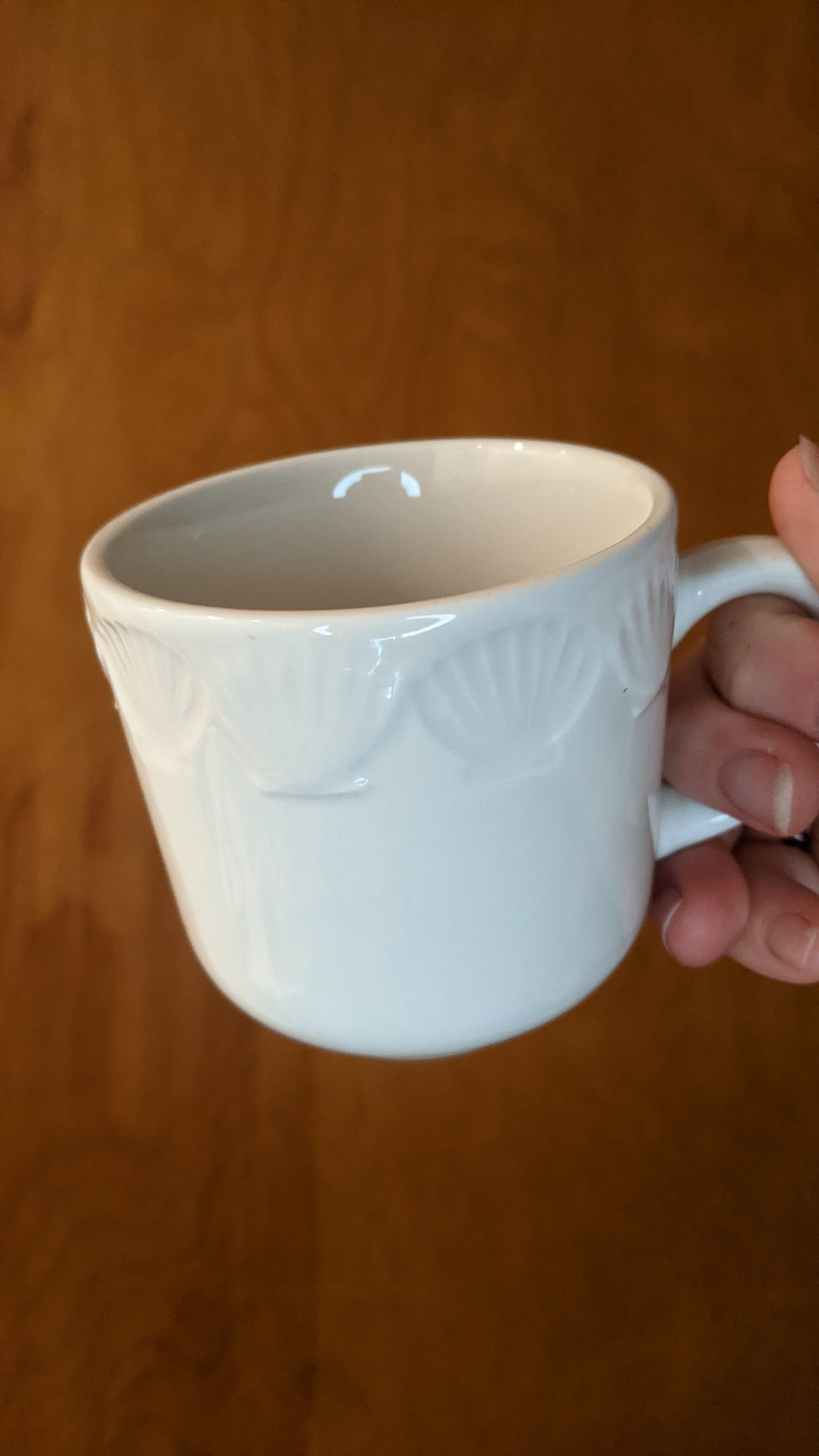White Seashell teacup