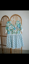 Load image into Gallery viewer, L - Retro Floral Florence
