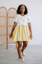 Load image into Gallery viewer, XS - Yellow Rose Florence
