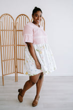 Load image into Gallery viewer, XL - Pink Floral Florence
