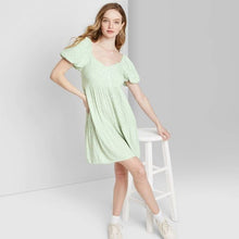 Load image into Gallery viewer, S - Sage Floral Puff Sleeve Dress
